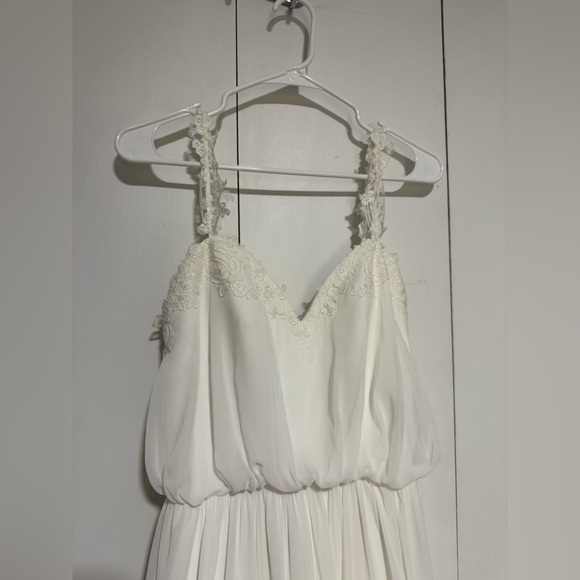 Lillian West NWT Bohemian Wedding Dress 66005 size 6 - Picture 10 of 14